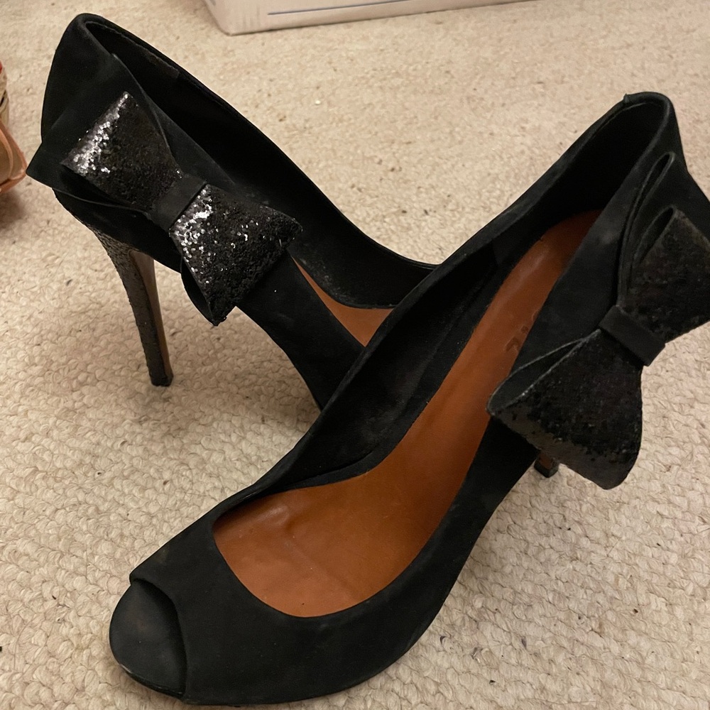 Shultz black suede open toe heel with black glitter heel and accent bow size 8